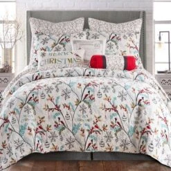 Holly Holiday Quilt Set - Levtex Home -Letex Home Shop GUEST 67509d69 e377 4047 8abe 0a5857538e86 1