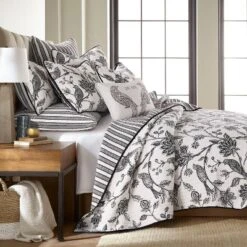 Tanzie Black Quilt Set - Black & White - Levtex Home 11 Tanzie Black Quilt Set - Black & White - Levtex Home -Letex Home Shop GUEST 970d5aec 5914 491f 833d 0412d6c1772f