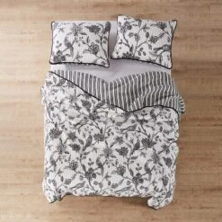 Tanzie Black Quilt Set - Black & White - Levtex Home 9 Tanzie Black Quilt Set - Black & White - Levtex Home -Letex Home Shop GUEST 9aff898b b94a 43e5 b951 59f4e40828f4