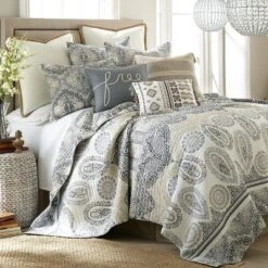 Trevino Free Decorative Pillow - Levtex Home 5 Trevino Free Decorative Pillow - Levtex Home -Letex Home Shop GUEST ff1cf32a f7e1 4b1b bfd8 c8917fc4a35a 1